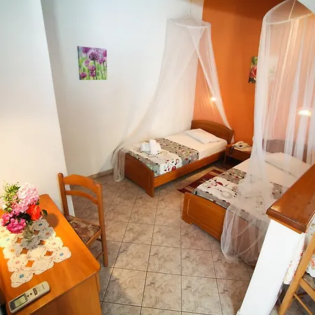 Apartament Mary Agios Gordios (Corfu)
