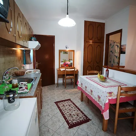 Mary Apartament Agios Gordios (Corfu)