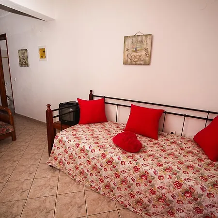 Mary Apartament Agios Gordios (Corfu)