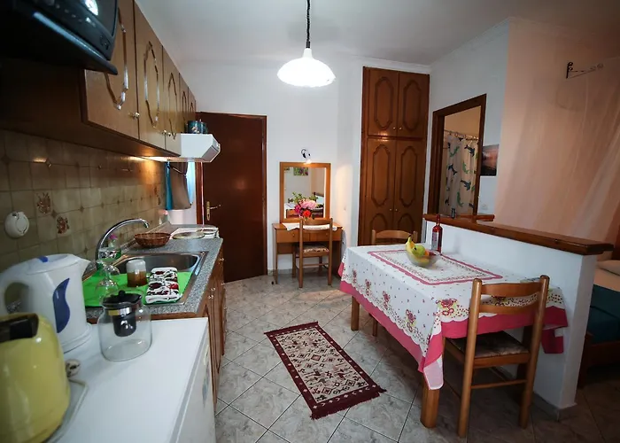 Mary Apartament Agios Gordios (Corfu)